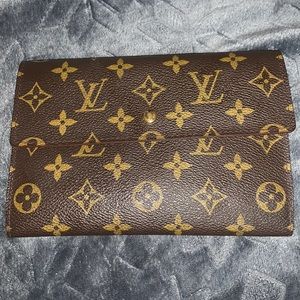 Louis Vuitton Wallet